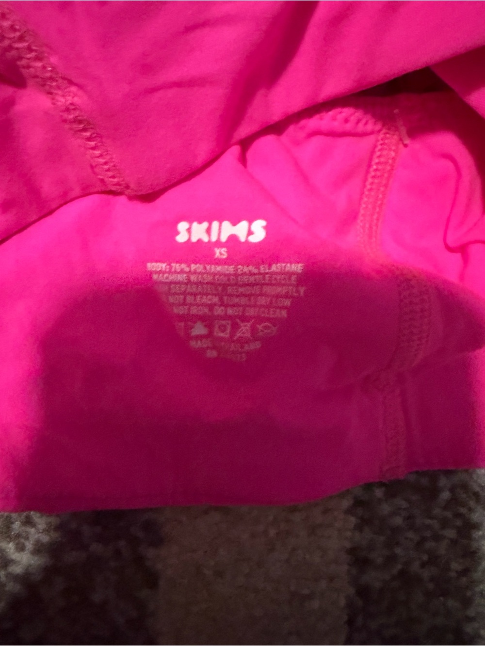 Skims top - Picture 2 of 3